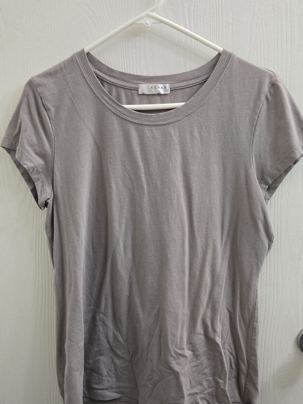 Kenar Short-Sleeve Crew Neck Tee in Gray